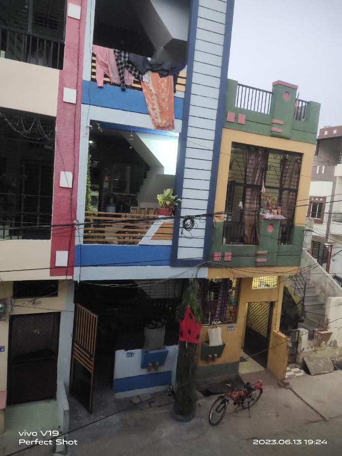 Yashu Guest House Ujjain Dış mekan fotoğraf